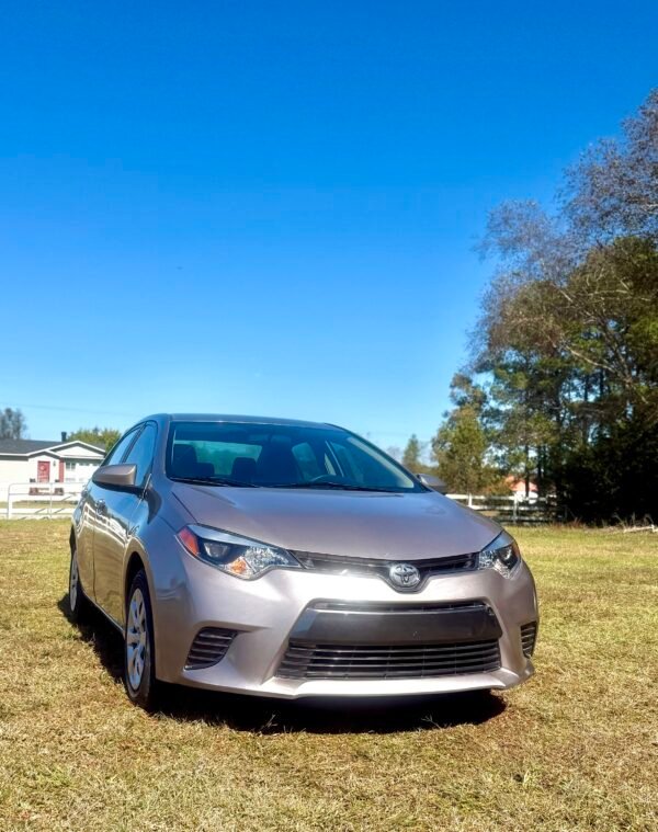 2015 TOYOTA COROLLA L 
30,MIL MILLAS