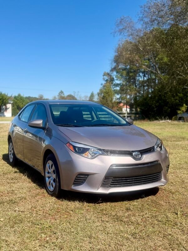 2015 TOYOTA COROLLA L 
30,MIL MILLAS