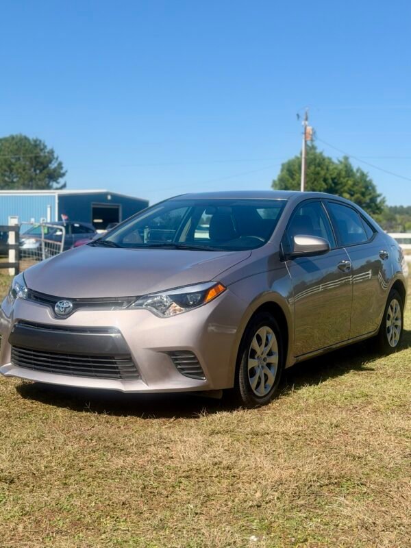 2015 TOYOTA COROLLA L 
30,MIL MILLAS