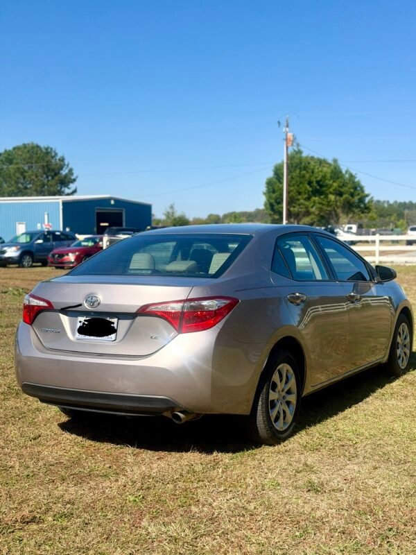 2015 TOYOTA COROLLA L 
30,MIL MILLAS