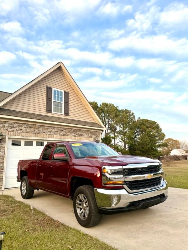 2016 CHEVY SILVERADO LT