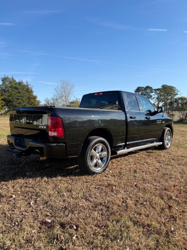 2018 RAM 1500 ST