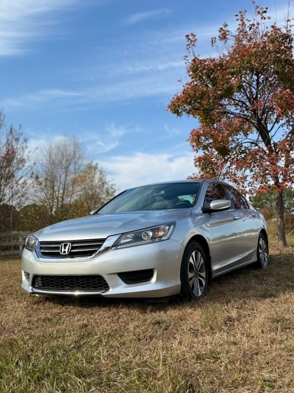 2013 HONDA ACCORD LX SEDAN