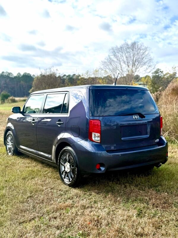 2012 TOYOTA SCION XB