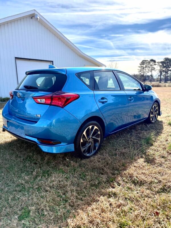 2017 TOYOTA COROLLA IM 30K MILES