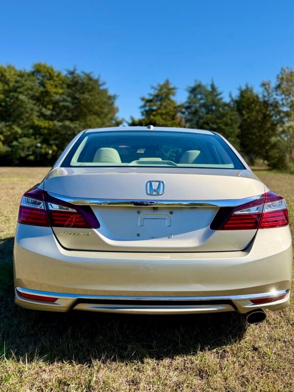 2017 HONDA ACCORD EXL 36 MIL MILLAS