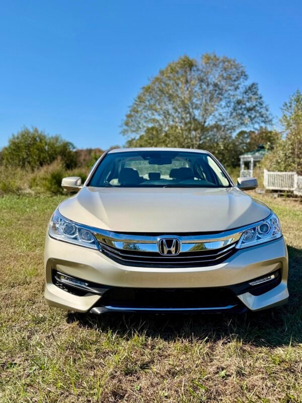 2017 HONDA ACCORD EXL 36 MIL MILLAS