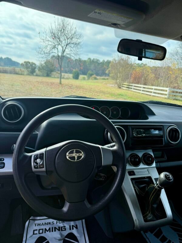 2012 TOYOTA SCION XB