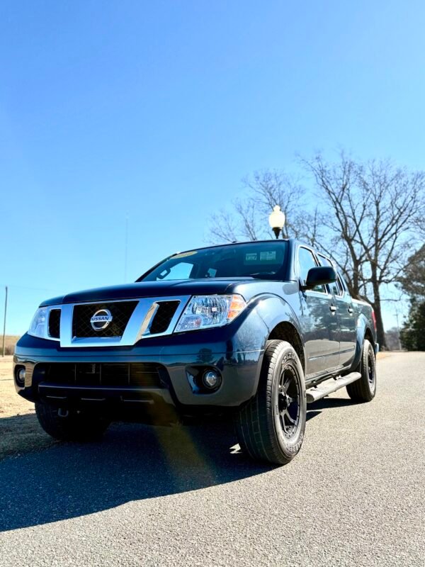 2016 NISSAN FRONTIER S