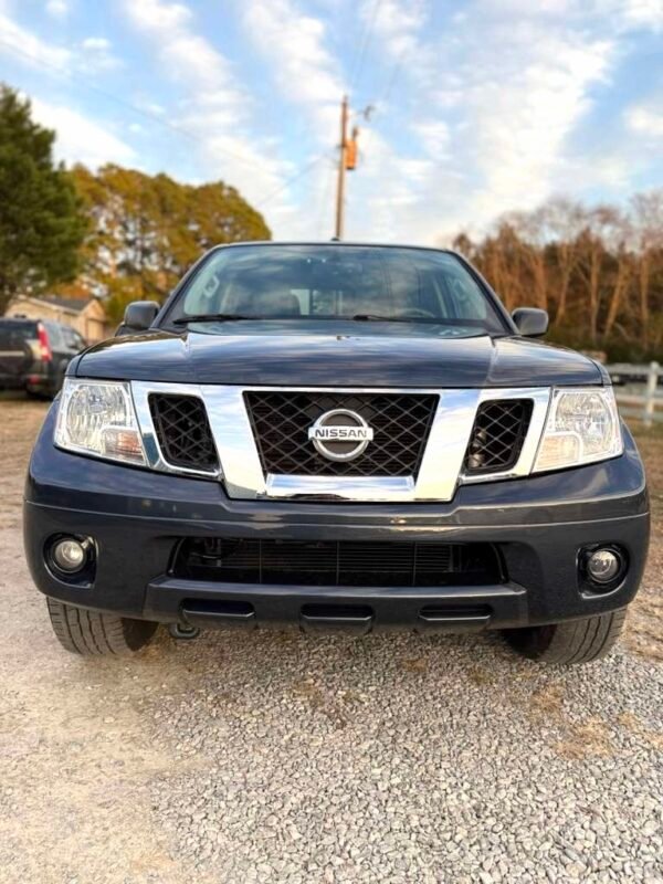 2016 NISSAN FRONTIER S