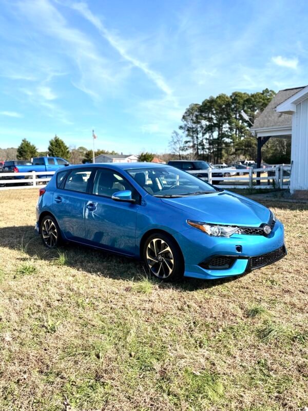 2017 TOYOTA COROLLA IM 30K MILES