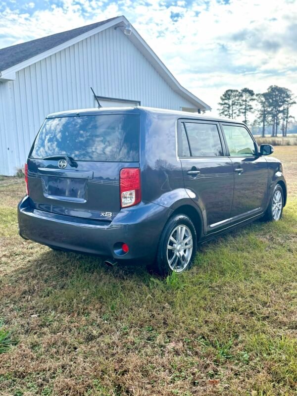 2012 TOYOTA SCION XB
