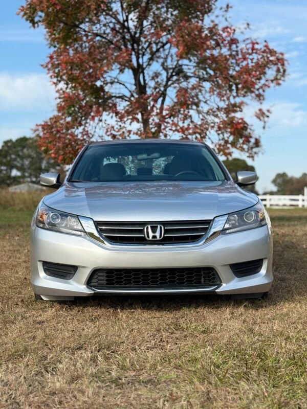 2013 HONDA ACCORD LX SEDAN