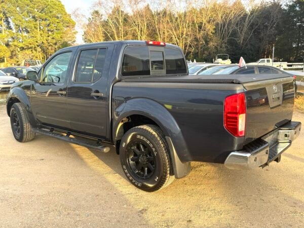 2016 NISSAN FRONTIER S