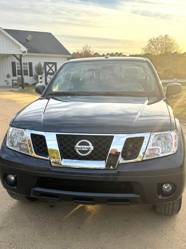 2016 NISSAN FRONTIER S