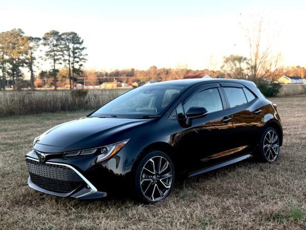 2019 TOYOTA COROLLA HATCHBACK SE 29K MILES