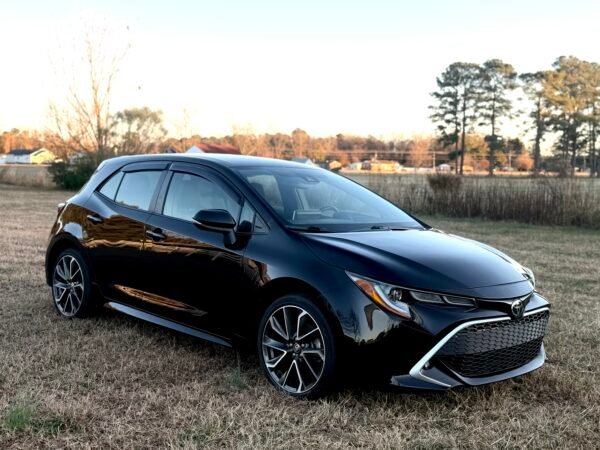 2019 TOYOTA COROLLA HATCHBACK SE 29K MILES