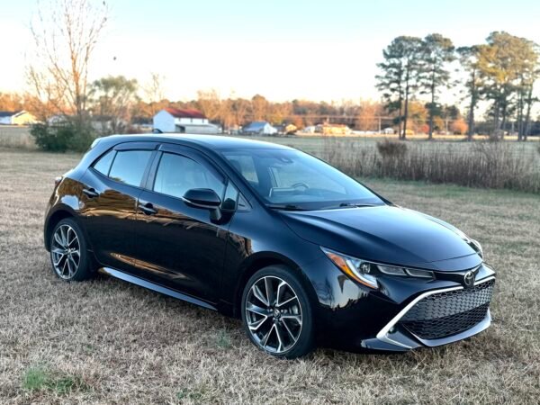 2019 TOYOTA COROLLA HATCHBACK SE 29K MILES