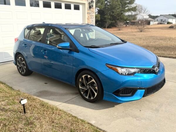 2017 TOYOTA COROLLA IM 30K MILES
