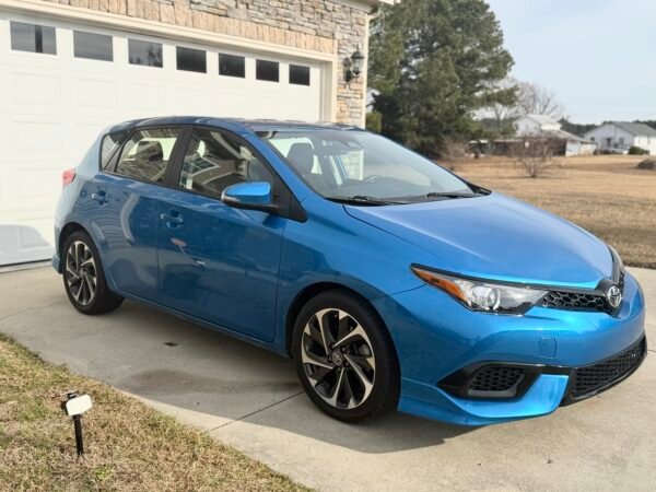 2017 TOYOTA COROLLA IM 30K MILES