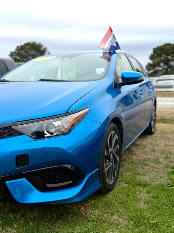 2017 TOYOTA COROLLA IM 30K MILES