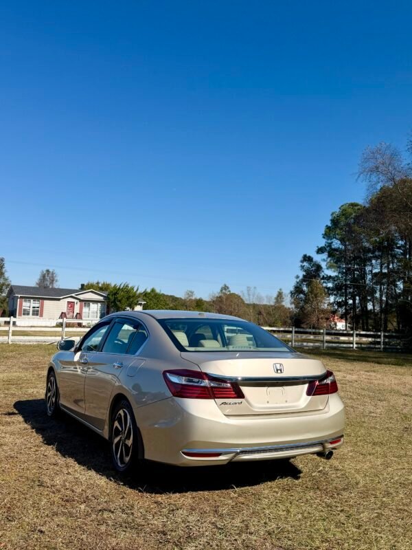 2017 HONDA ACCORD EXL 36 MIL MILLAS