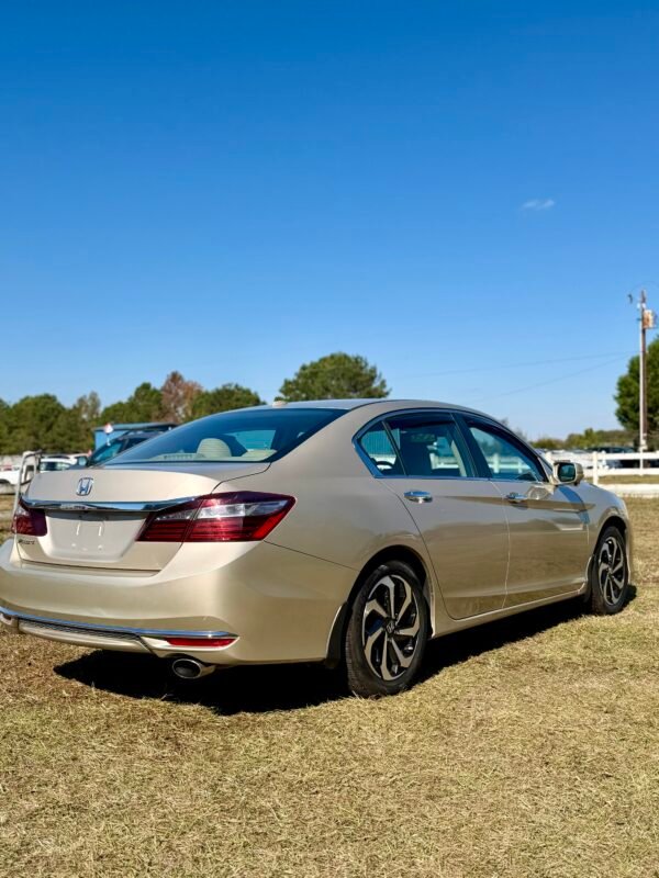 2017 HONDA ACCORD EXL 36 MIL MILLAS