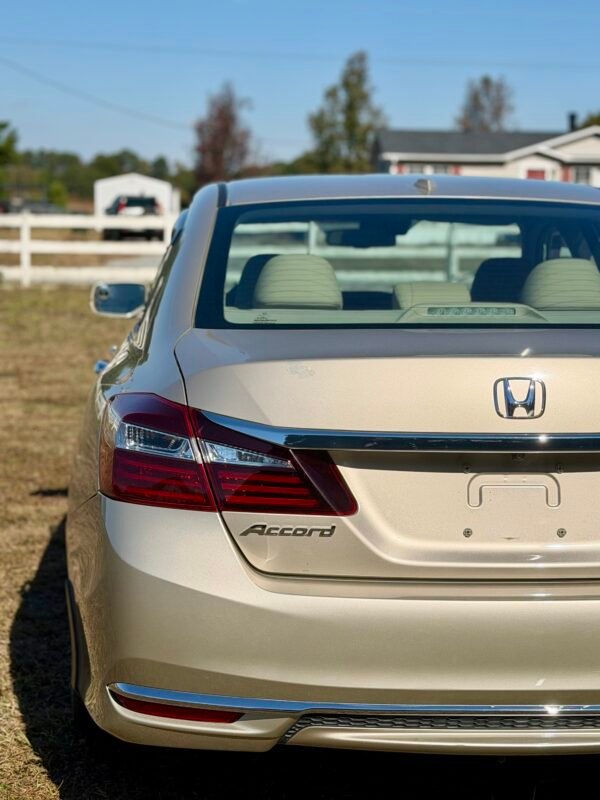 2017 HONDA ACCORD EXL 36 MIL MILLAS