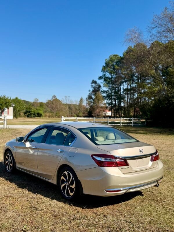 2017 HONDA ACCORD EXL 36 MIL MILLAS