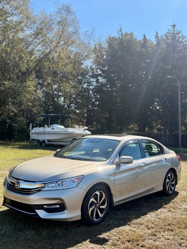 2017 HONDA ACCORD EXL 36 MIL MILLAS