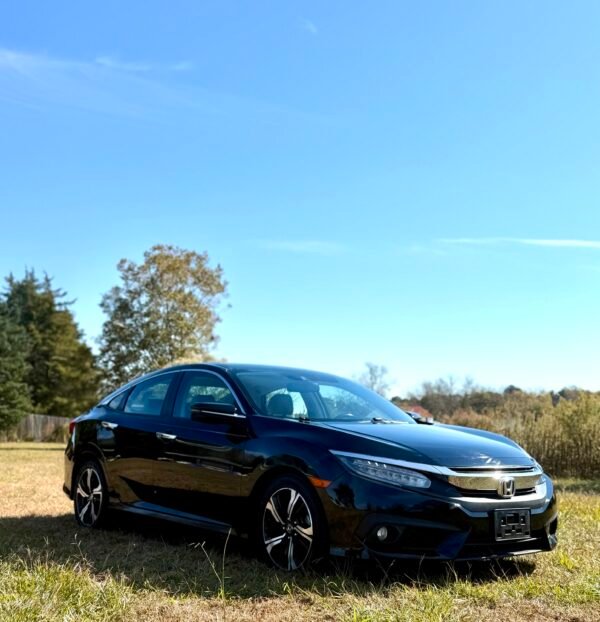 2017 HONDA CIVIC TOURING 67 MIL MILLAS