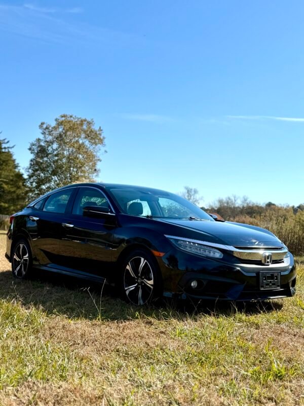 2017 HONDA CIVIC TOURING 67 MIL MILLAS