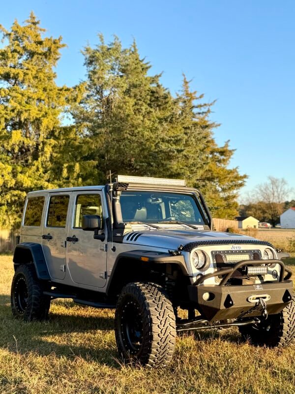 2014 JEEP WRANGLER SAHARA   |    82K MILES