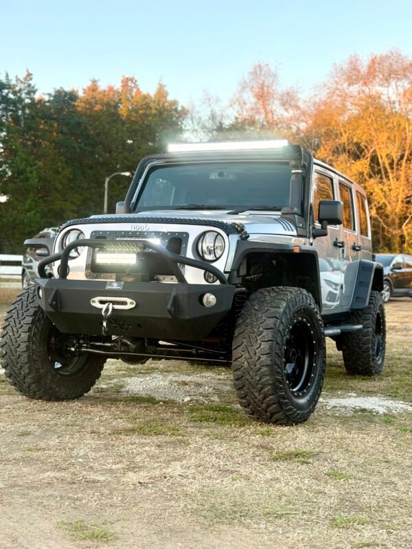 2014 JEEP WRANGLER SAHARA   |    82K MILES