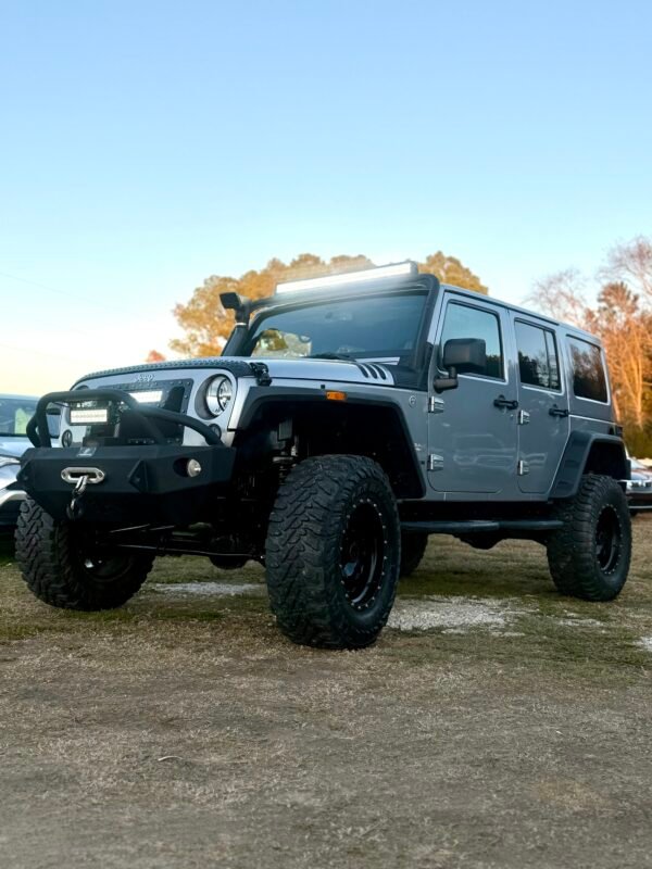 2014 JEEP WRANGLER SAHARA   |    82K MILES