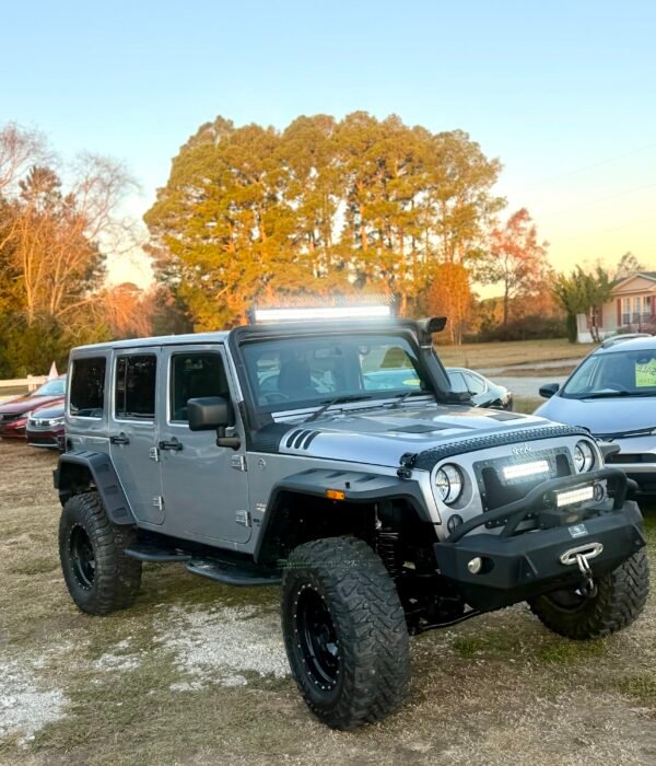 2014 JEEP WRANGLER SAHARA   |    82K MILES