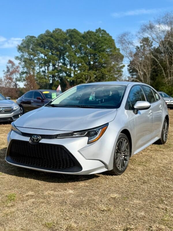 2021 TOYOTA COROLLA LE 73,000 MILLAS