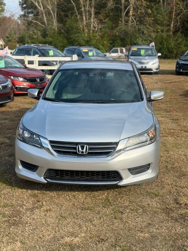 2013 HONDA ACCORD LX SEDAN