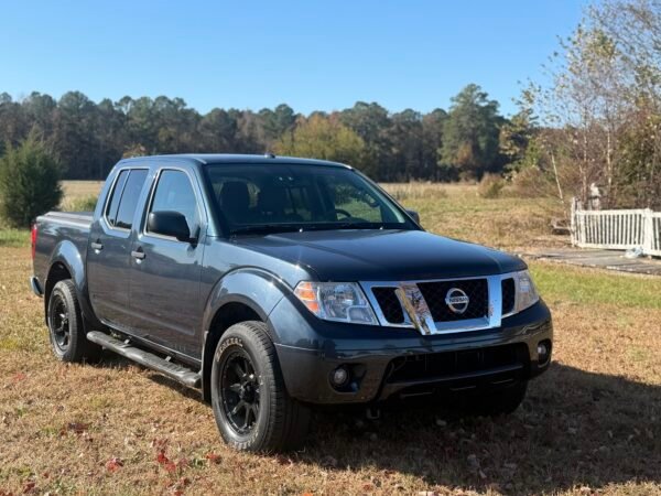 2016 NISSAN FRONTIER S