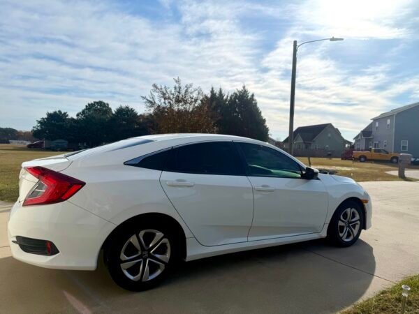 2017 HONDA CIVIC EX SEDAN
