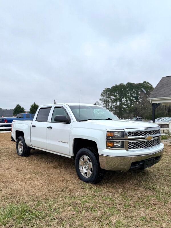 2014 CHEVROLET SILVERADO LT