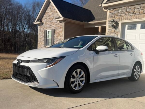 2021 TOYOTA COROLLA LE 52K50KMILLAS