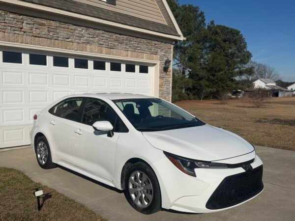 2021 TOYOTA COROLLA LE 52K50KMILLAS
