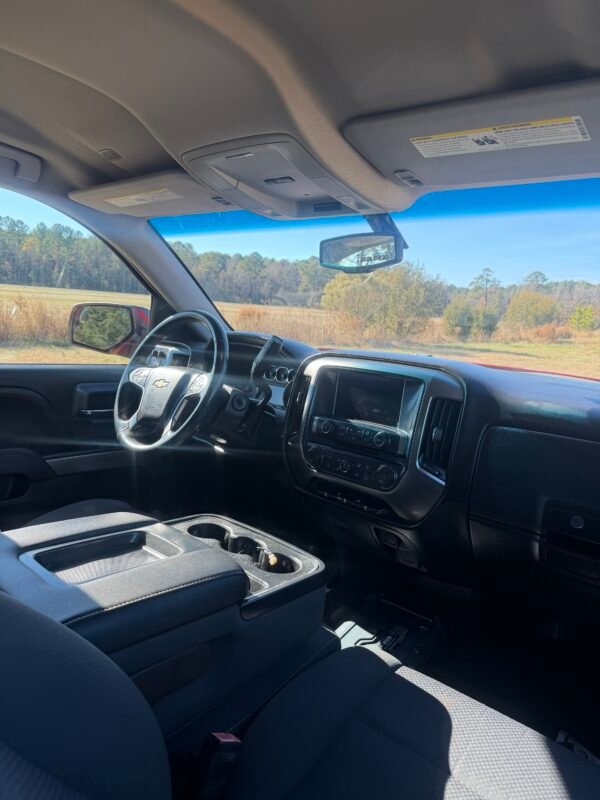 2018 CHEVROLET SILVERADO LT 149K MILES