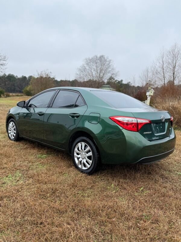 2016 TOYOTA COROLLA LE 120K MILLAS
