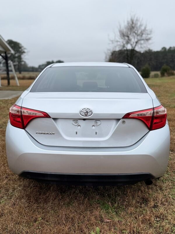 2017 TOYOTA COROLLA   |     109K MILLAS