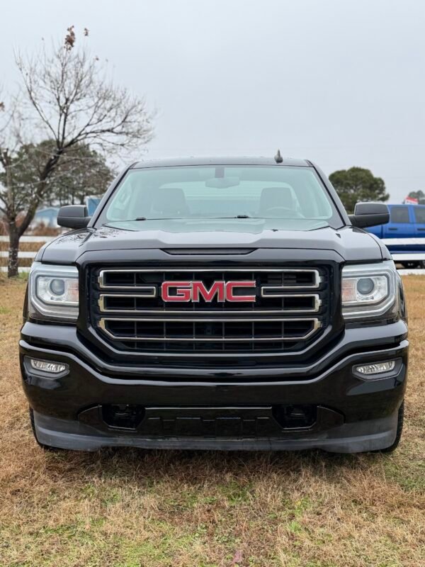 2019 GMC SIERRA 1500 LIMITED 4D | 137k millas
