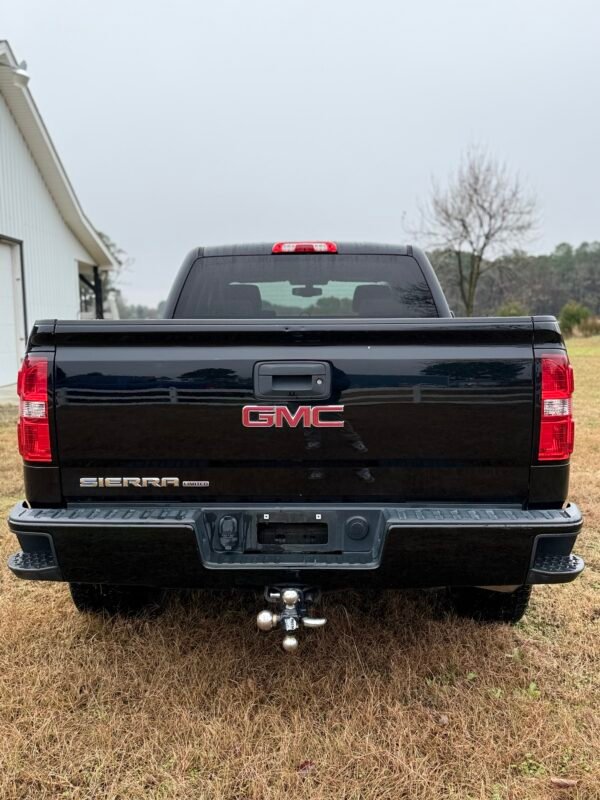 2019 GMC SIERRA 1500 LIMITED 4D | 137k millas