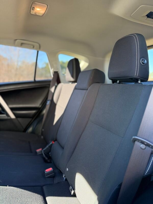 2017 TOYOTA RAV4  XLE 109K MILAS