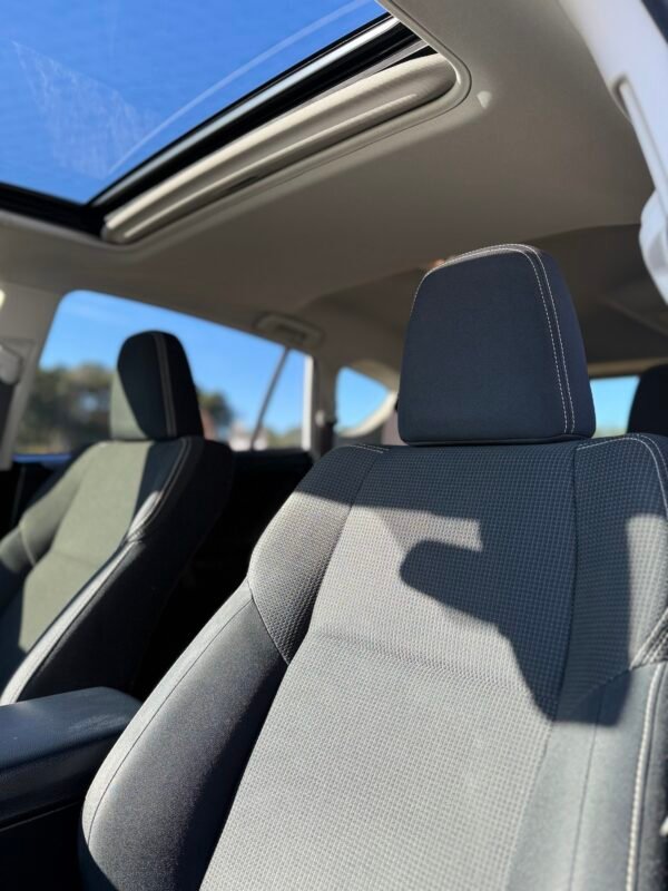 2017 TOYOTA RAV4  XLE 109K MILAS